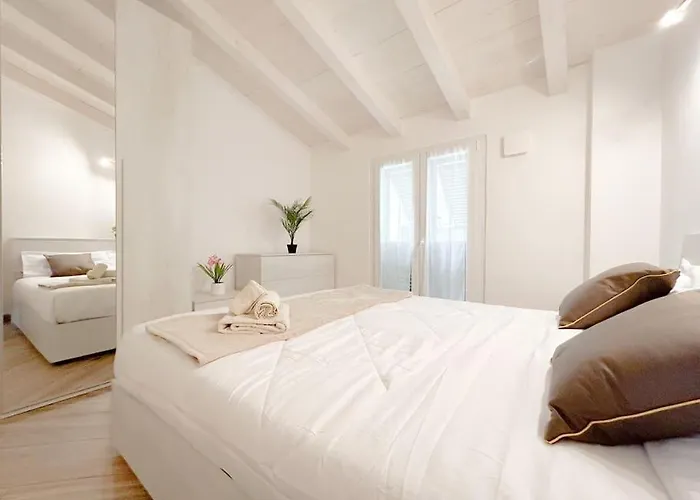 [elegante Suite] Via Sestri - Airport - Wifi * Génova
